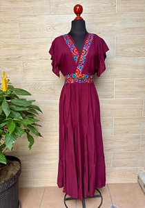 Vestido Maxi Bordado a Mano con Cuello en V, Mangas con Volantes y Detalles Florales Vibrantes, Prenda Étnica Artesanal para Mujer - Product Image 5
