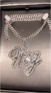 Nouveauté : Collier unisexe en argent sterling 925 avec pendentif lettre baguette personnalisé style hip-hop serti de pierres moissanite - Product Image 1