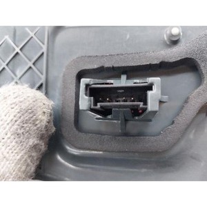 ไฟท้ายซ้ายมือสอง รุ่น 5 ซีรีส์ รหัส 17346201 - Product Image 5