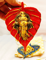 Peinture indienne artisanale moderne et colorée de Ganesha, en émail dur, en métal plaqué or, écologique, à motif de feuille verte, pour Diwali et événements d'entreprise