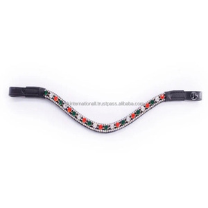 Diadema para caballo de cuero negro inglés con forma de onda profunda personalizada, diseñada con tres filas de cristales brillantes mega bling. - Product Image 5