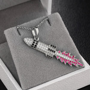 Collier pendentif fusée plaqué or 18 carats avec moissanite, bijou fantaisie hip-hop pour femme, cadeau - Product Image 2