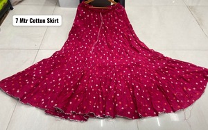 Lehenga en coton imprimé noir, rouge et blanc, longueur au sol, coupe ample, vêtements ethniques pour femmes, Inde, Pakistan, tenue de fête - Product Image 5