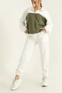 Conjunto Deportivo de Maternidad EVERGLOW para Mujer, Primavera, Estilo Urbano, 100% Algodón, Color Liso, con Franjas en Brazos y Piernas - Product Image 4
