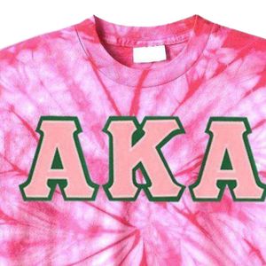 Camiseta AKA Pink Tie-Dye con letras verdes, camiseta de algodón, Top informal de manga corta para mujer, ropa griega cómoda de verano - Product Image 2