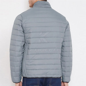 Doudoune matelassée moderne pour homme, col montant, écologique, respirante, 100 % polyester, pour l'hiver et les températures froides - Product Image 4