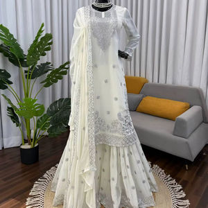 Ensemble Palzoo de créateur, vêtements ethniques élégants en faux georgette, séchage rapide, pour les occasions de mariage/fêtes pour femmes - Product Image 1