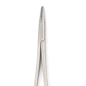 Porte-aiguille Mayo Hegar Premium 16 cm - Acier inoxydable de qualité chirurgicale, manche doré TC, autoclavable, haute adhérence - Certifié ISO13485 CE - Product Image 2