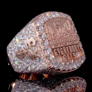 Anillo de Boda Romántico de Plata 925 con Logotipo Personalizado, Corte Iced VVS, Moissanita que Pasa la Prueba del Diamante, Oro Rosa, Joyería Fina para Mujer - Product Image 5