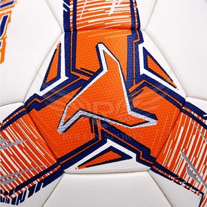 Balón de Fútbol de Talla Cinco Oficial para Entrenamiento Profesional, Partidos y Competiciones de Club - Product Image 6