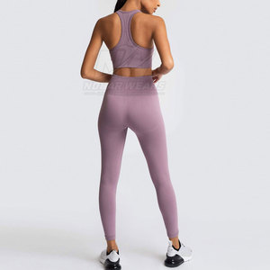 Conjunto de yoga moderno para mujer, para gimnasio, fitness, entrenamiento, material elástico, perfecto para yoga, correr, ejercicio y ropa deportiva diaria. - Product Image 4