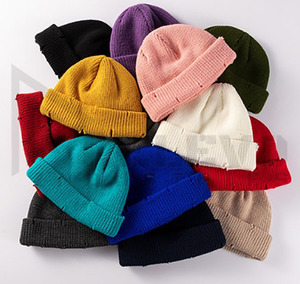 หมวกบีนนี่ถักแบบดิสเทรสหลากสี สไตล์ขาดๆ ทำจากอะคริลิก อุ่นสบาย ยืดหยุ่นได้ เหมาะสำหรับทุกเพศ สตรีทแวร์ รับทำโลโก้ตามสั่ง OEM - Product Image 6