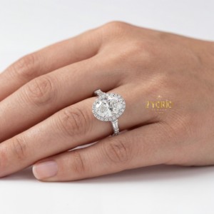 แหวนหมั้นทรงรี ด้านข้างเรียวบาง ประดับเพชรเลี้ยงในห้องปฏิบัติการ ทอง 14K ดีไซน์จากธรรมชาติ ของขวัญสำหรับงานแต่งงาน งานเลี้ยงฉลองครบรอบ - Product Image 2