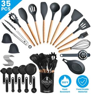 Set di 35 Utensili da Cucina con Spatola, Accessori per Pasticceria, Portautensili, Frusta per Uova, Separatore e Altri Essenziali - Product Image 1