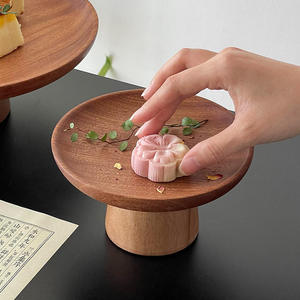 Grand support à gâteau en bois, finition marron, écologique, résistant au four, passe au lave-vaisselle, élégant, pour la découpe de gâteaux, décorations de fête, universel - Product Image 6