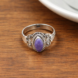 Anillo Boho Vintage Hecho a Mano con Cabujón Marquise de Charoita Natural y Plata de Ley 925, Joyería para Mujer y Unisex - Product Image 1