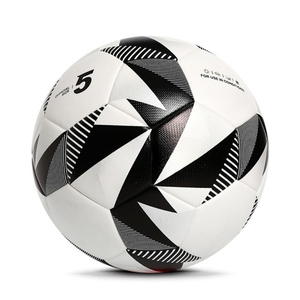 Ballon de football en PU résistant à l'eau avec impression numérique de logo personnalisé, ballon de football professionnel pour l'entraînement des clubs, les séances d'entraînement des jeunes, durable - Product Image 1