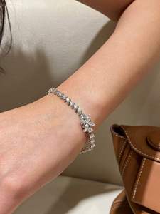 ICEWALD สร้อยข้อมือเพชรทรงกลมเจียระไนแบบบริลเลียนท์ 18K เพชรเลี้ยงในห้องปฏิบัติการ ดีไซน์หรูหรา น้ำหนัก 10 กรัม ใบรับรอง IGI สี D สำหรับทั้งชายและหญิง - Product Image 3