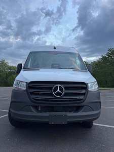 Mercedes-Benz Sprinter 2500 Cargo d'occasion 2025 - Product Image 1