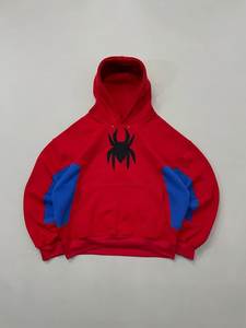 Sweat à capuche unisexe de haute qualité avec motif araignée rouge et bleu, coupe oversize, manches longues, 100% coton molletonné 350 GSM, coloris contrastés. - Product Image 1