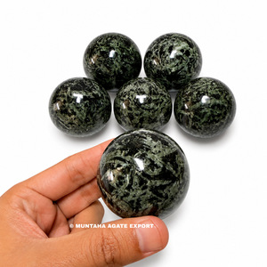 Esfera de Cristal de Turmalina Verde Feng Shui Curativa Hecha a Mano con Ágata Muntaha de Alta Calidad, Artículo Coleccionable para el Hogar - Product Image 2