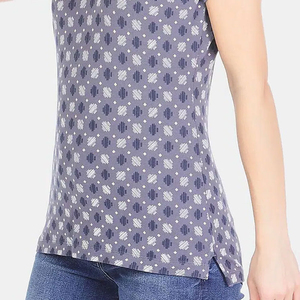 เสื้อผู้หญิงคุณภาพสูง ทรงเข้ารูป สวมใส่สบาย เป็นมิตรกับสิ่งแวดล้อม ผ้าและสีที่ปรับแต่งได้ ระบายอากาศได้ดี ผลิตจากผ้าถัก บริการ OEM - Product Image 6