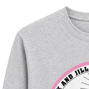 เสื้อสเวตเชิ้ตแขนยาวปักลาย Gray Jack & Jill Crest แบบคลาสสิก คอวี แต่งขอบแขนและชายเสื้อแบบริบ สำหรับใส่ลำลอง - Product Image 4
