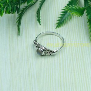 Natural Labradorite Gemstone 925 Sterling <b>Silver</b> Handmade Filigree <b>Ring</b> <b>Statement</b> <b>Ring</b> for Women Boho Vintage Designer Jewelry - Product Image 3