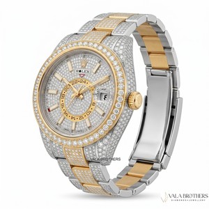 Montre de luxe en moissanite pour hommes et femmes, style hip-hop glacé, montre-bracelet de créateur haut de gamme brillante - Product Image 6