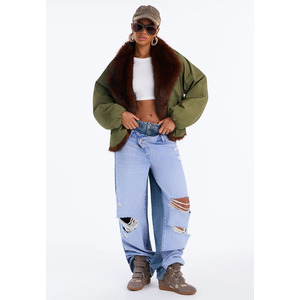 Chaqueta Bomber Corta Verde Oliva con Cuello y Mangas de Piel Sintética, Corte Holgado, Informal, Resistente al Viento, para Otoño - Product Image 5