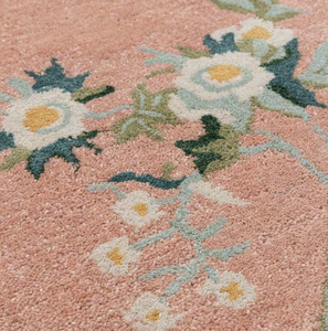 Tapis de prière floral rose moderne en pure laine tuftée à la main de haute qualité, écologique, antidérapant, nettoyage à sec, rembourré - Product Image 4