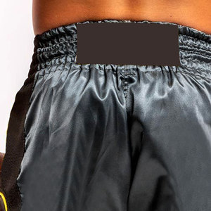Shorts de Muay Thai personnalisés en gros, design tendance, qualité supérieure, logo imprimé sur mesure, shorts pour hommes, séchage rapide, écologiques - Product Image 4