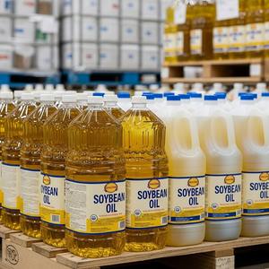 Huile de soja raffinée de qualité supérieure pour usage culinaire, origine Brésil, approvisionnement en vrac, goût propre, couleur claire, pour exportateurs, meilleur rapport qualité-prix - Product Image 2