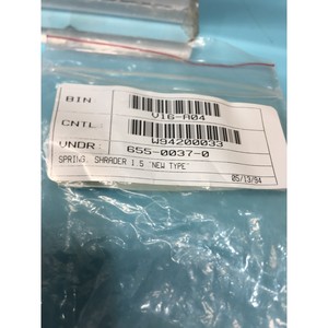 Lote de 7 resortes de válvula SHRADER TOK 655-0037-0 de 1.5'' NUEVOS - Equipos y piezas de semiconductores de confianza de Trusted Global Legacy - Product Image 3