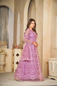 Élégante robe Anarkali violette pour femme, manches 3/4, en Santoon et tulle, semi-couturée, idéale pour les mariages et les occasions festives - Product Image 4