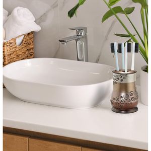 Set di Accessori per Bagno Miramar 4 Pezzi, Design Unico Multicolore a Forma di Pipistrello con Dispenser per Lozione, Porta Spazzolino, Portasapone - Product Image 6