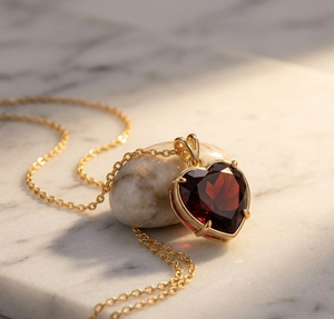 Collar con Colgante de Corazón Garnet Hydro de 16 Pulgadas, Plata de Ley 925, Chapado en Oro de 18K, Elegante Collar para Fiestas - Product Image 4