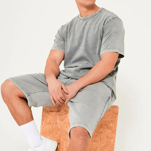 Ensemble T-shirt et short surdimensionné délavé à l'acide pour homme, en coton épais 100 %, tenue décontractée et tendance pour l'été, deux pièces - Product Image 4