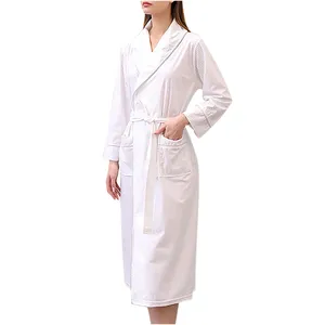 Bata de SPA Reutilizable, Ligera, Unisex, Uniforme de Salón para Profesionales de Belleza, Disponible a Precio de Venta para Exportación - Product Image 3