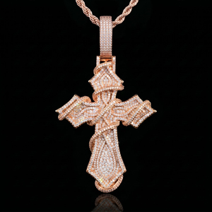 Colgante de cruz personalizado con incrustaciones de circonitas, estilo Hip Hop, con letra inicial vertical tipo baguette, joyería de rap para hombres y mujeres - Product Image 2