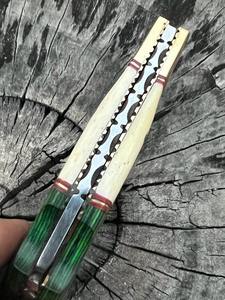 Couteau de poche pliant artisanal en acier Damas sur mesure avec étui en cuir, manche en bois osseux, support OEM, pour usage quotidien - Product Image 5