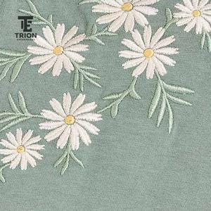 T-shirt à manches courtes pour femme, col rond, broderie florale, coupe ample décontractée, vêtements de printemps et d'été, 100% coton, tricoté - Product Image 4
