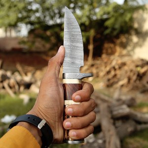 มีดล่าสัตว์เหล็กดามัสกัส A&M Enterprises ด้ามจับทำจากเขาสัตว์ ใบมีดแบบ Fixed Blade ปลายแหลม ขนาด 8 นิ้ว มีดเอาตัวรอดกลางแจ้ง มีดแล่เนื้อ OEM ODM - Product Image 4