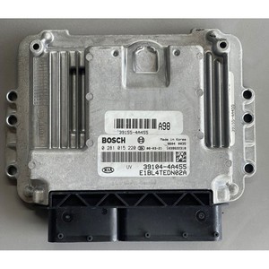 Contrôleur de moteur ECU ECM d'occasion compatible avec les moteurs Kia Hyundai, compatible avec Bosch 0281015220, pièces automobiles coréennes. - Product Image 1