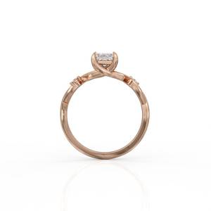 แหวนเพชรทรงปรินเซสคัท 1.00 กะรัต ดีไซน์ใบไม้ โรแมนติก ทองคำขาว 14K ประดับเพชรเลี้ยงในห้องปฏิบัติการ ของขวัญสำหรับคนรักในงานแต่งงาน - Product Image 5
