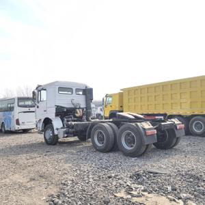 Cabeza tractora diésel 6x4 de alta tracción para 10 ruedas, unidad de camión de servicio pesado para transporte logístico minero - Product Image 6