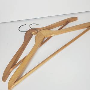 Porte-vêtements multifonctionnel en bois sculpté classique à un seul niveau, durable, pour armoire - Product Image 2