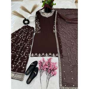 Robes Sharara de soirée de créateur avec broderie lourde pour femmes par Fabzone - Product Image 3