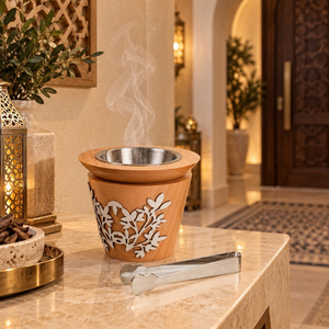 Brûleur à Bakhoor en bois naturel et acier inoxydable |   Porte-encens Oud Arabe Mabkhara à motif floral ajouré pour Ramadan, Aïd, Majlis et usage domestique - Product Image 2