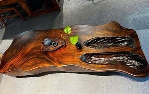 Table basse moderne en bois massif Table centrale en bois sculpté à bord vif Table de déclaration en bois naturel faite à la main - Product Image 6